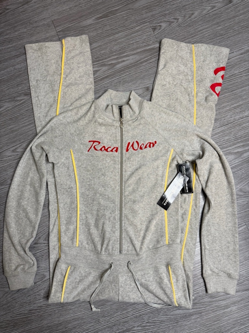 Vintage 90s ROCAWEAR Women’s Zip Velour Bodysuit Track Suit Sz M New Tags $125